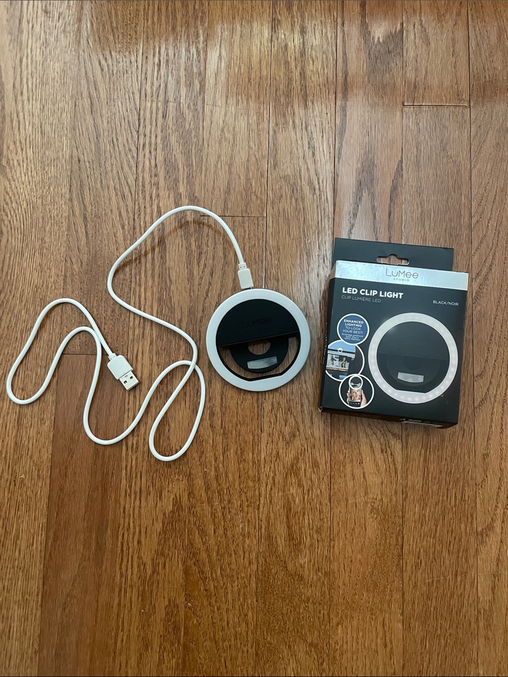 LuMee Black and White USB LED Clip Light